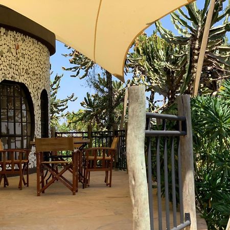 Saab Royale Resort Kajiado Kültér fotó