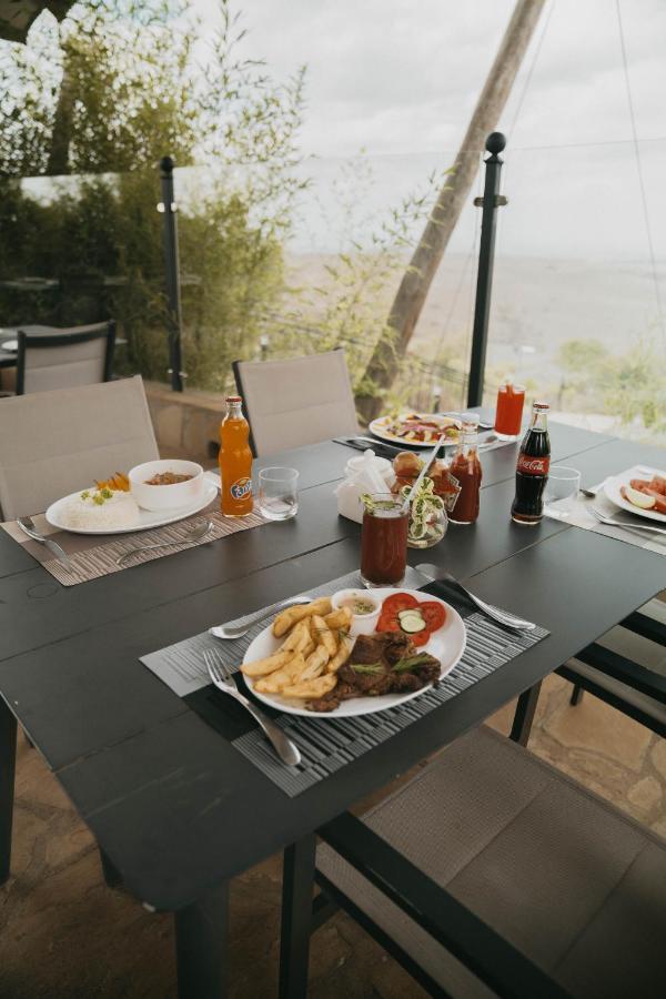 Saab Royale Resort Kajiado Kültér fotó