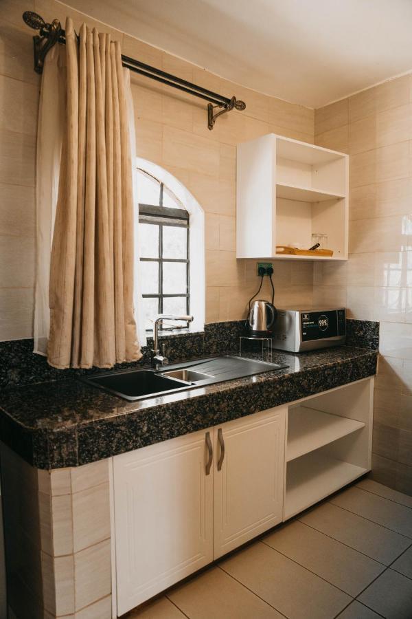 Saab Royale Resort Kajiado Kültér fotó