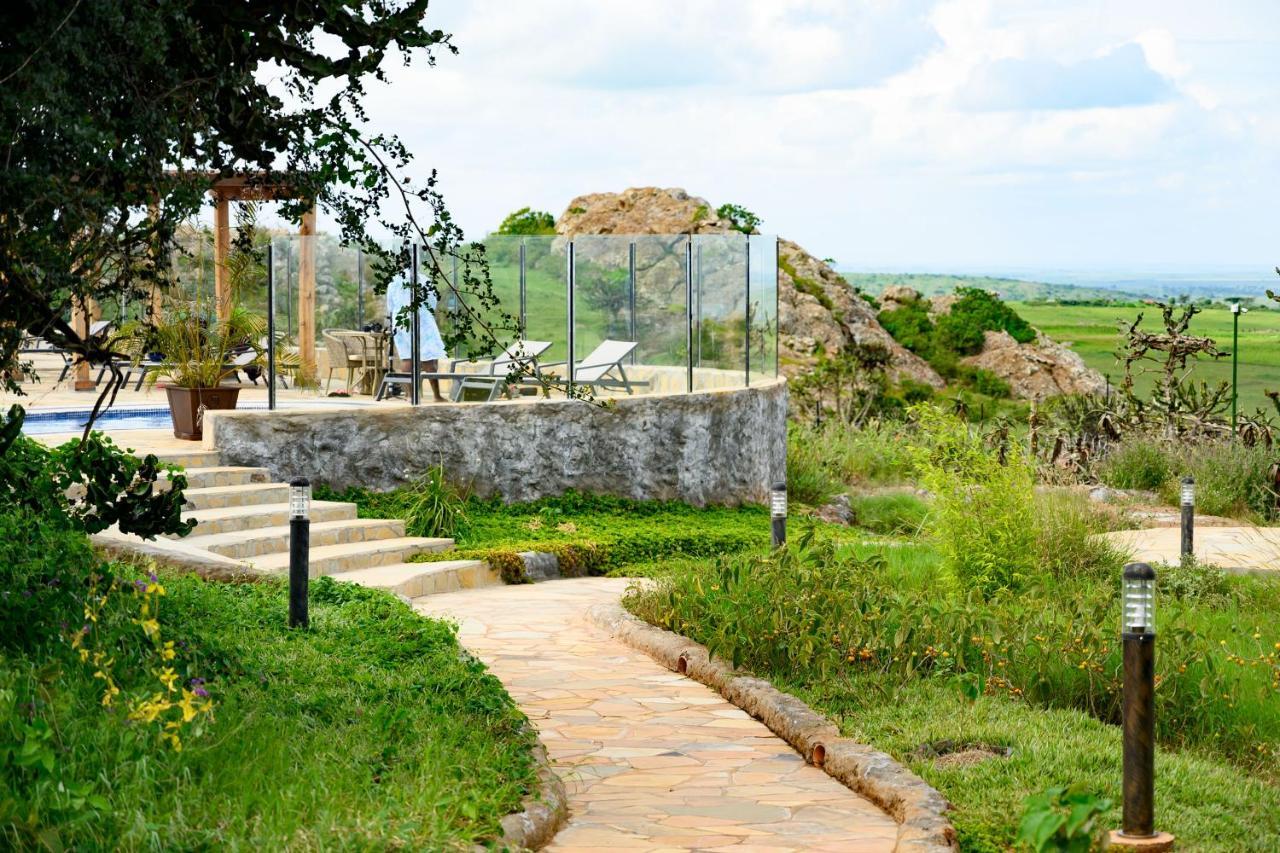 Saab Royale Resort Kajiado Kültér fotó