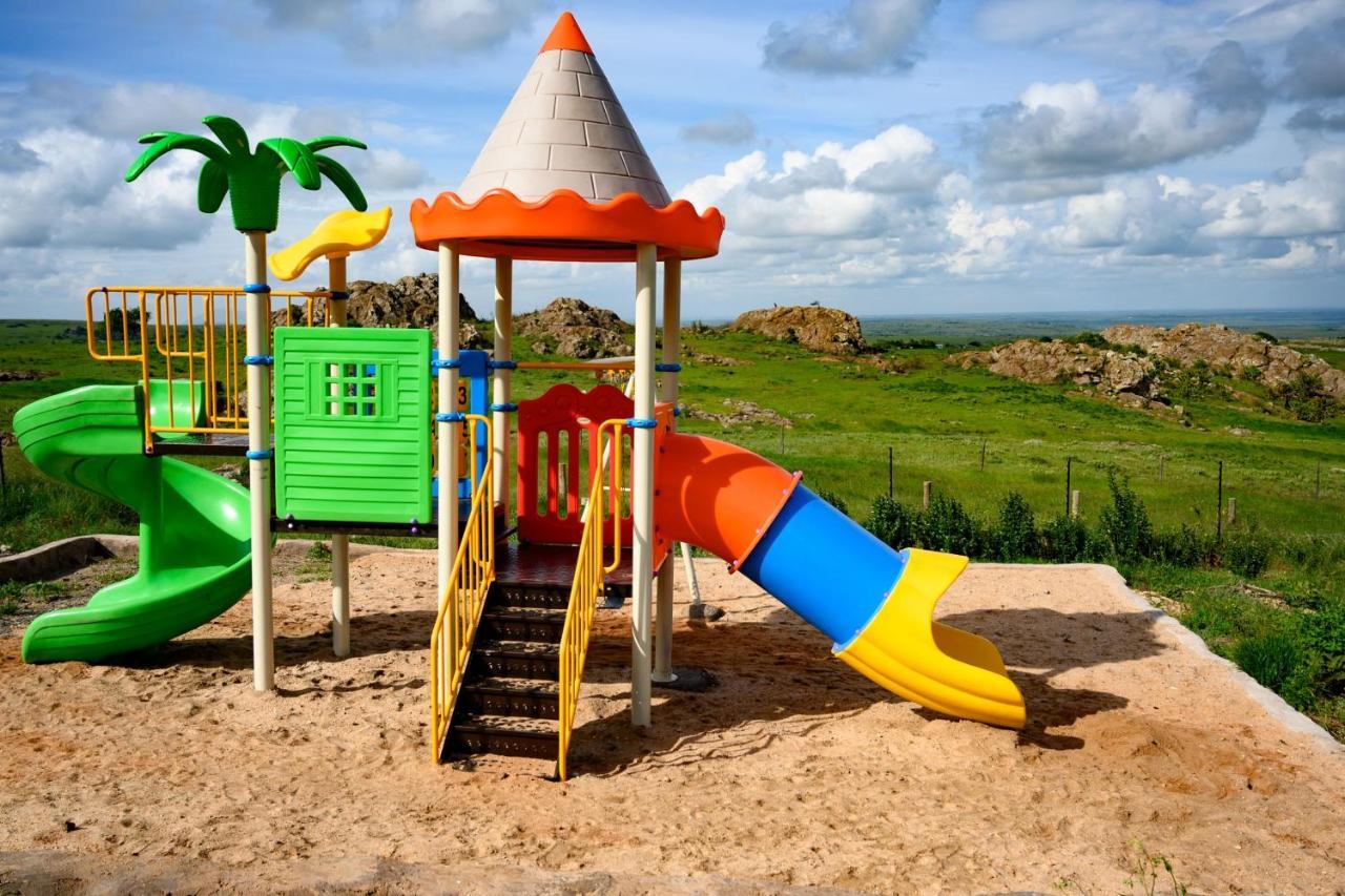 Saab Royale Resort Kajiado Kültér fotó