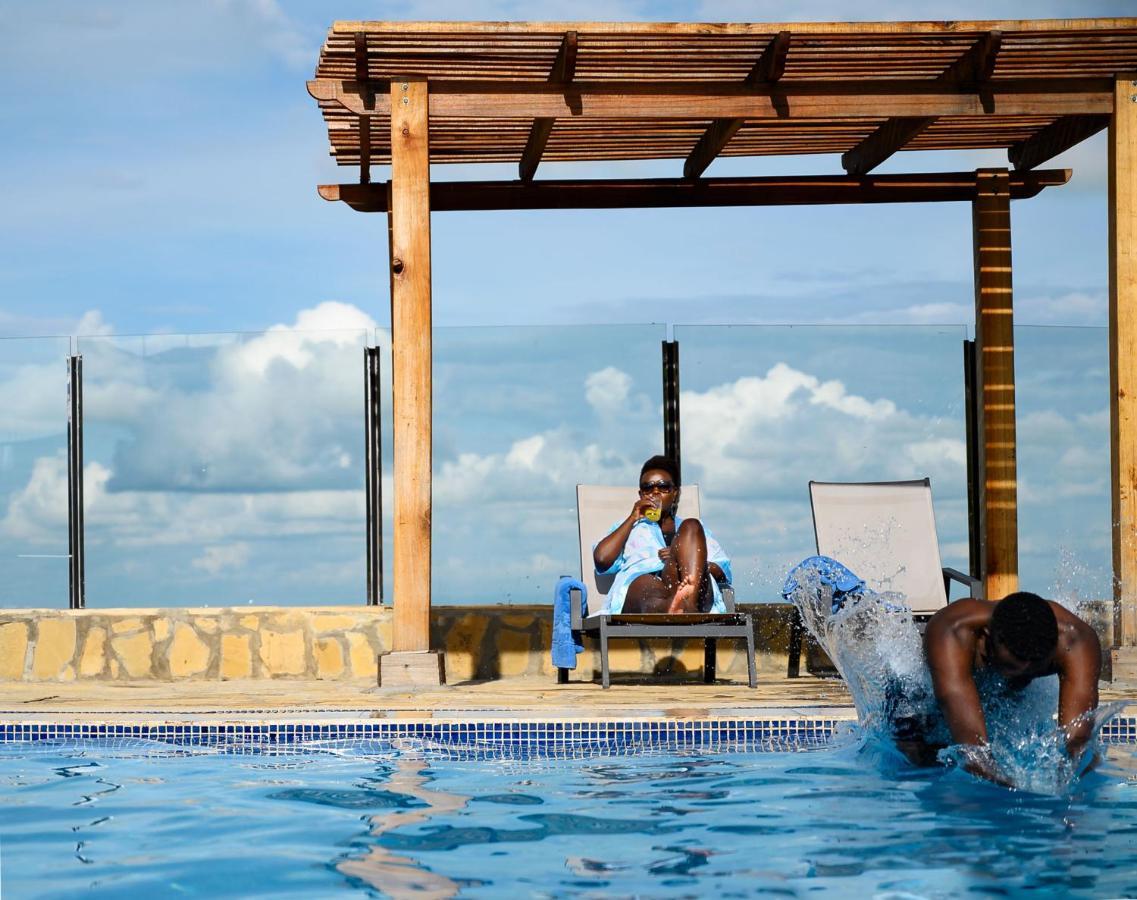 Saab Royale Resort Kajiado Kültér fotó